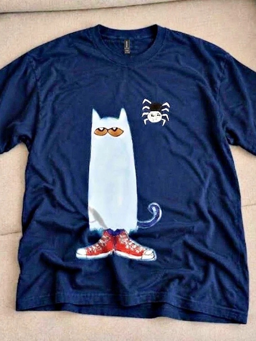 Graphic Short Sleeve Tee in Blue Like New